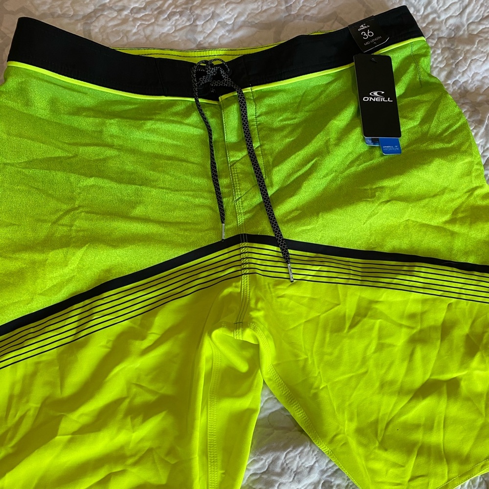 NWT - Men’s Swim Trunks / O’Neill Hyperfreak